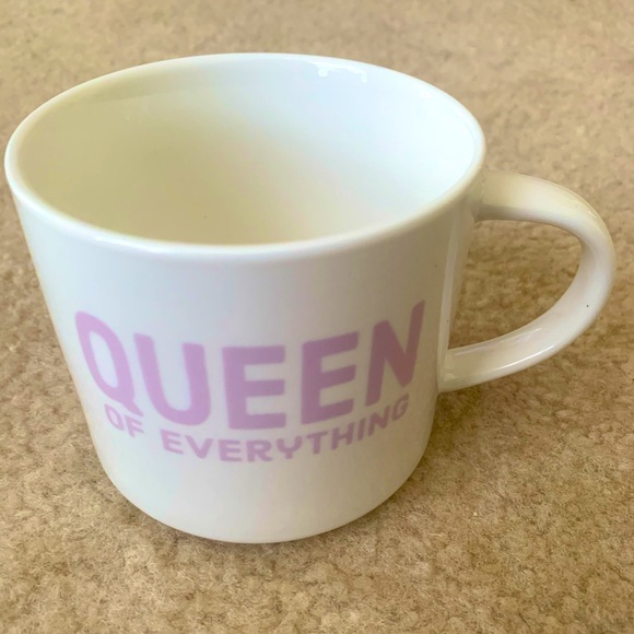 Room Essentials Dining Room Essentials Queen Of Everything Mug